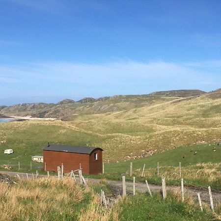 Eco Crofters Wagon By The Beach Oldshoremore Exteriér fotografie